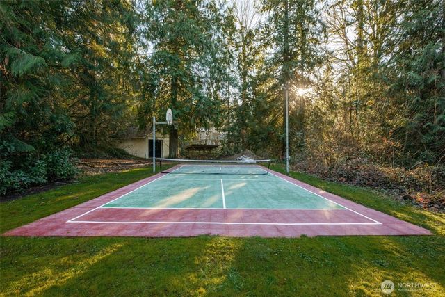 12925 206th Avenue NE, Woodinville, WA 98077