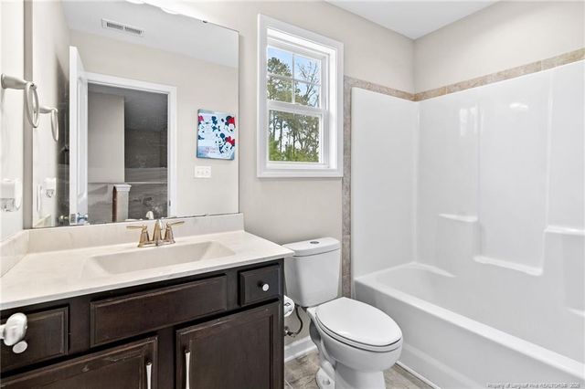 2501 OWLANDS Court, Fayetteville, NC 28304