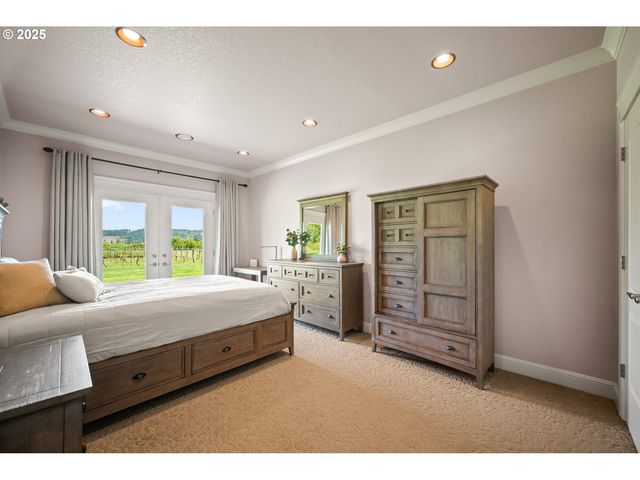 26740 S FISH Rd, Mulino, OR 97042