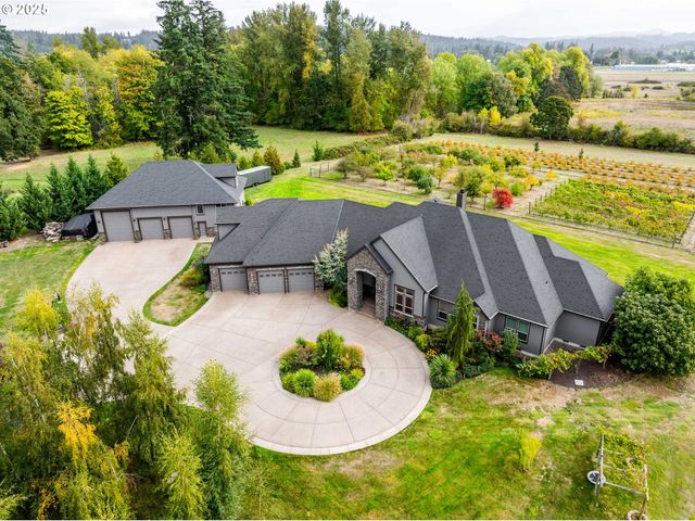 26740 S FISH Rd, Mulino, OR 97042