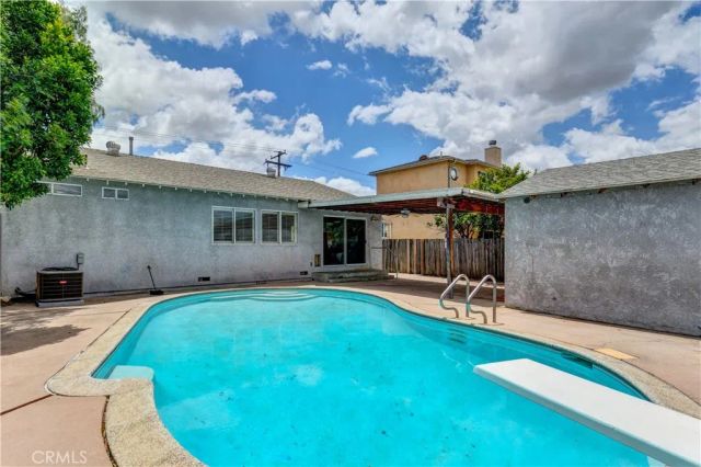 7407 Broadway Avenue, Whittier, CA 90606