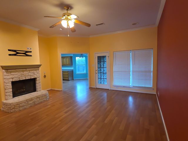 802 Justin Court, Keene, TX 76059