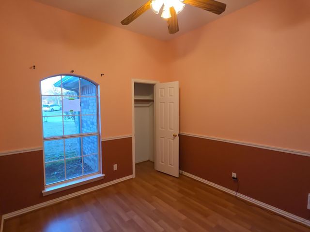 802 Justin Court, Keene, TX 76059