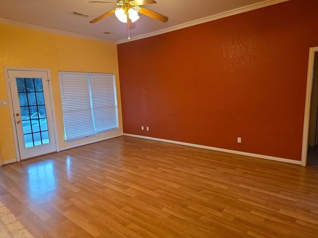 802 Justin Court, Keene, TX 76059