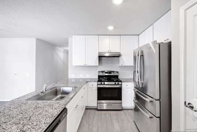 11927 Pewee, San Antonio, TX 78221