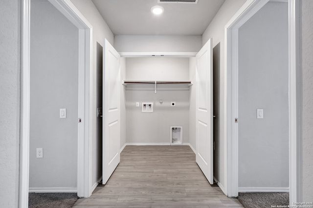 11927 Pewee, San Antonio, TX 78221