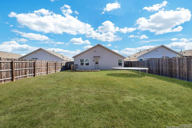 11927 Pewee, San Antonio, TX 78221