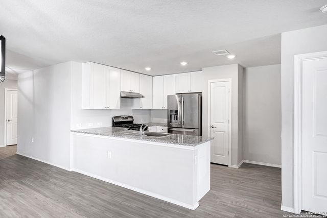 11927 Pewee, San Antonio, TX 78221