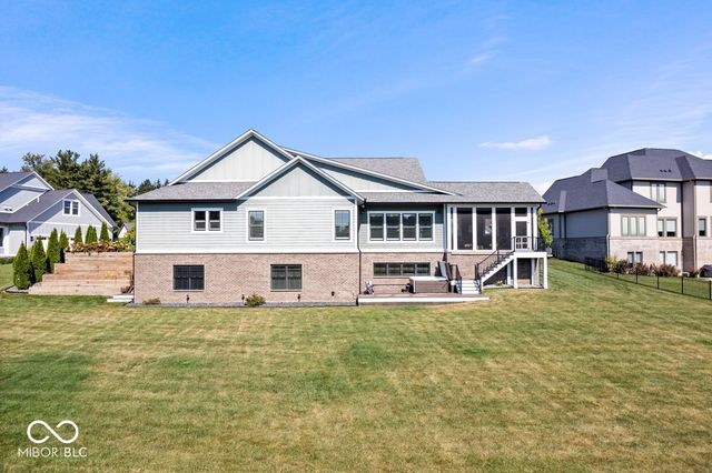 15297 Maple Ridge Drive, Carmel, IN 46033