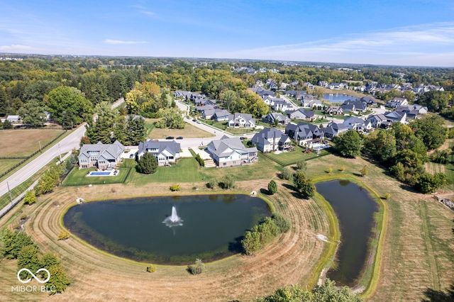 15297 Maple Ridge Drive, Carmel, IN 46033