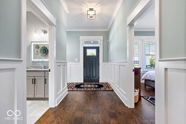 15297 Maple Ridge Drive, Carmel, IN 46033