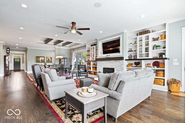 15297 Maple Ridge Drive, Carmel, IN 46033