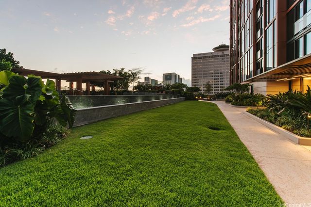 1555 Kapiolani Boulevard 1211, Honolulu, HI 96814