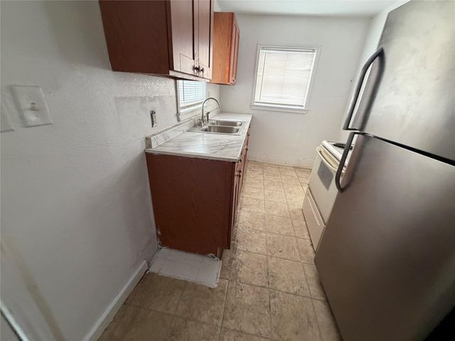 7929 Dayton Street, Houston, TX 77012