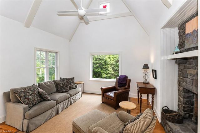 315 Green Hill Woods, Blowing Rock, NC 28605