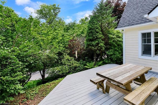 315 Green Hill Woods, Blowing Rock, NC 28605