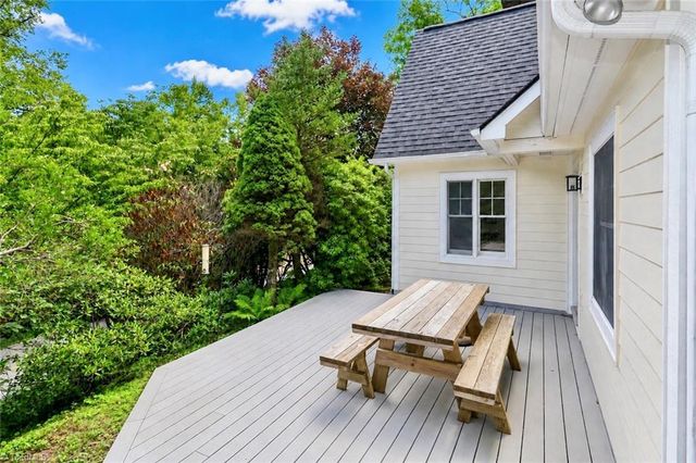 315 Green Hill Woods, Blowing Rock, NC 28605