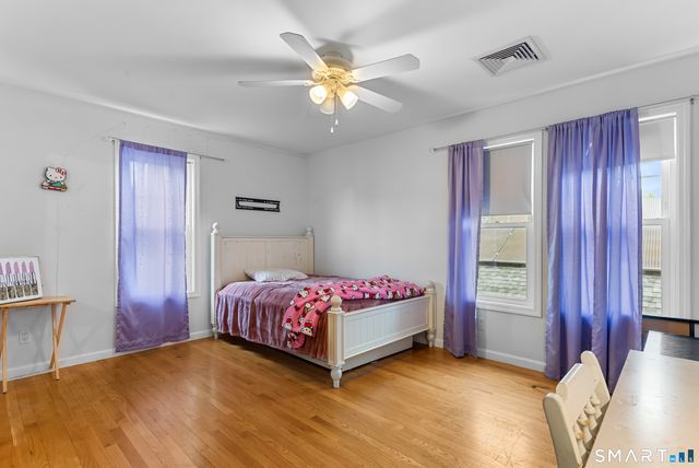 39 Woodcrest Avenue, Stratford, CT 06614