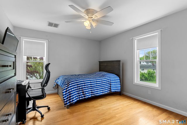 39 Woodcrest Avenue, Stratford, CT 06614