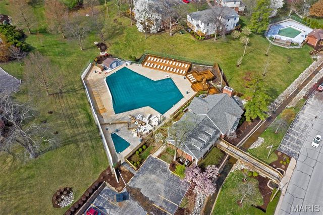 1419 Bluebird Terrace, St Louis, MO 63144