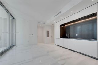 300 Biscayne Boulevard Way 3008W, Miami, FL 33131
