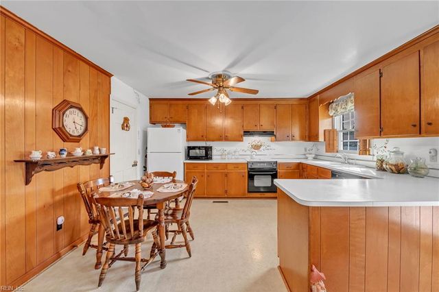 307 Rudisill RD, Hampton, VA 23669