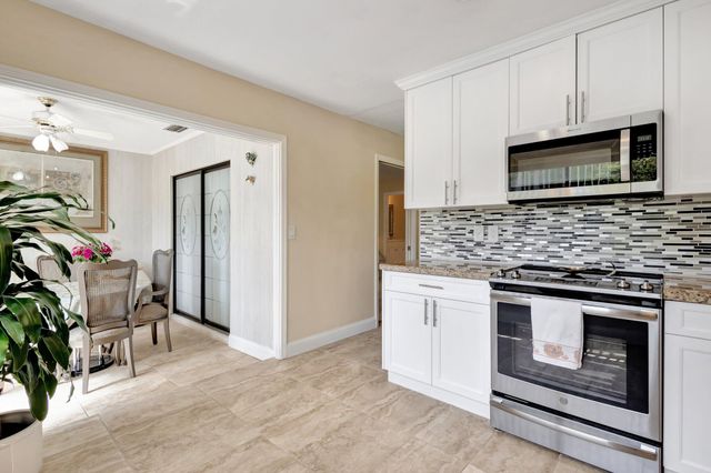 1502 Palmland Drive 1-F, Boynton Beach, FL 33436