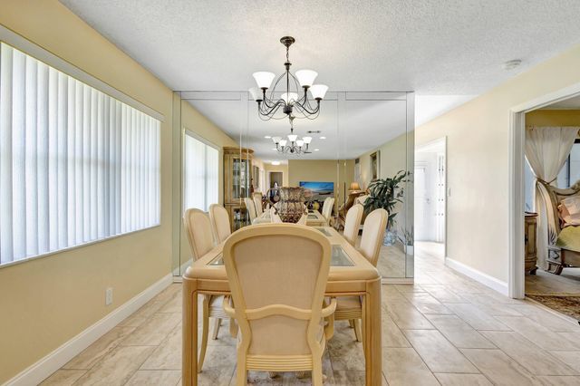 1502 Palmland Drive 1-F, Boynton Beach, FL 33436