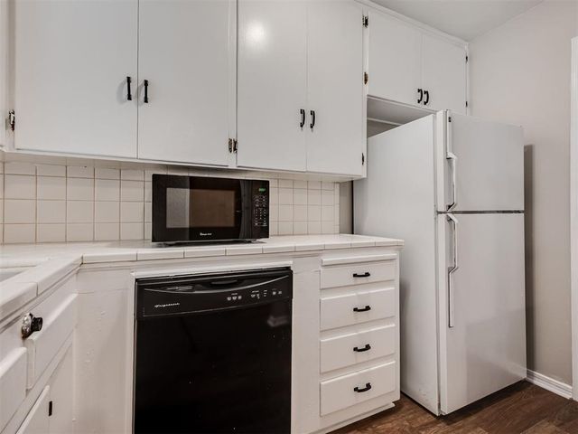 4401 NW 16th Place, Oklahoma City, OK 73107