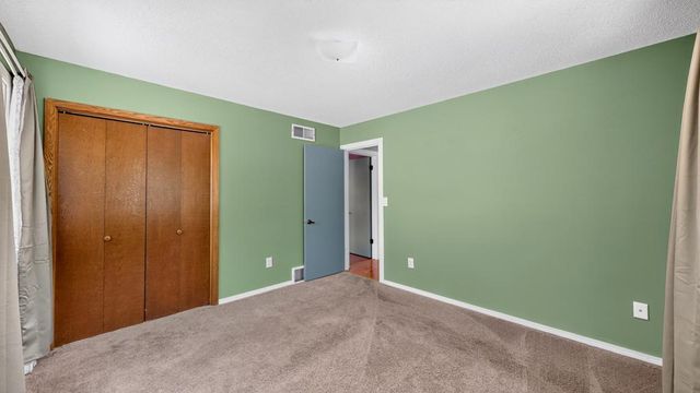 2666 E River Road NE, Rochester, MN 55906
