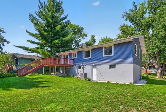 2666 E River Road NE, Rochester, MN 55906