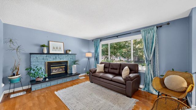 2666 E River Road NE, Rochester, MN 55906
