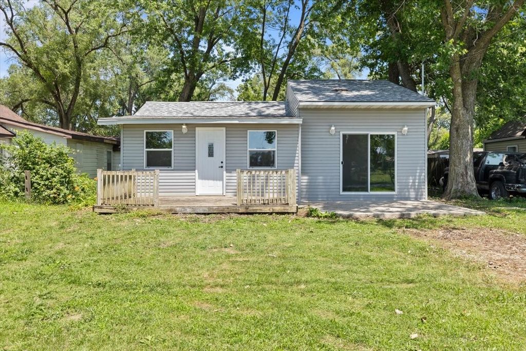 5756 SE 66th Place, Carlisle, IA 50047