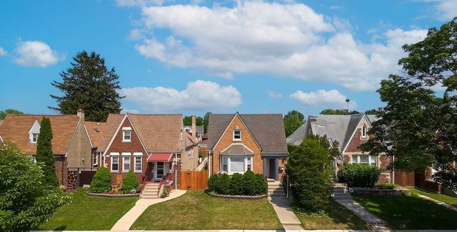 3241 N Normandy Avenue, Chicago, IL 60634