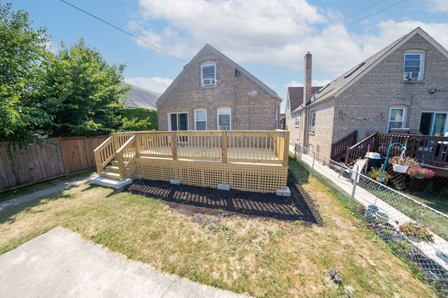 3241 N Normandy Avenue, Chicago, IL 60634