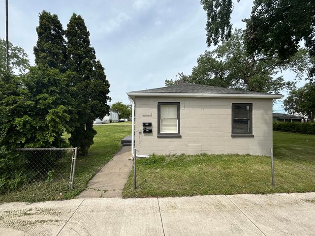 3822 Melville Avenue, East Chicago, IN 46312