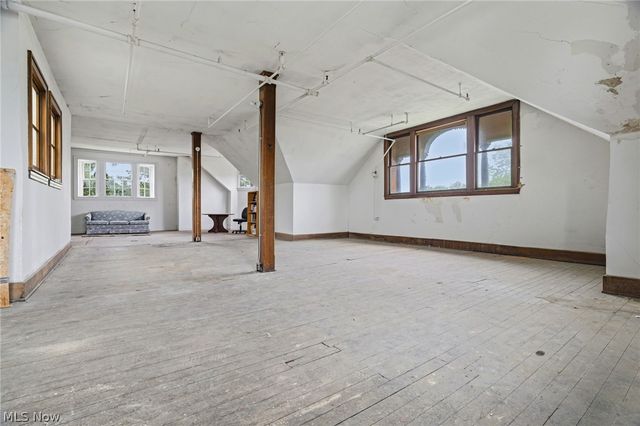 1435 Market Ave N, Canton, OH 44714