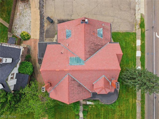 1435 Market Ave N, Canton, OH 44714