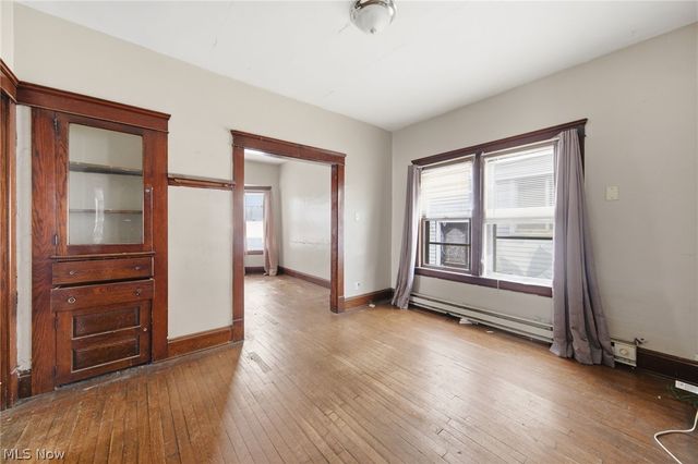 3885 W 20th Street, Cleveland, OH 44109