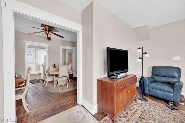 3885 W 20th Street, Cleveland, OH 44109