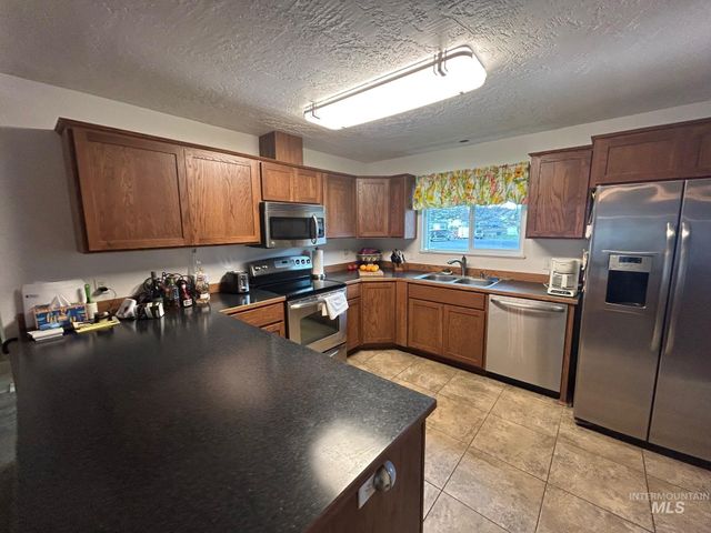 3430 Meadowlark Drive, Lewiston, ID 83501
