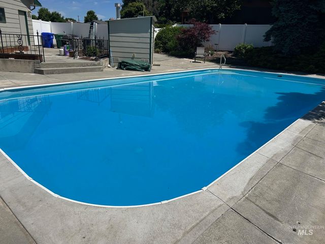 3430 Meadowlark Drive, Lewiston, ID 83501