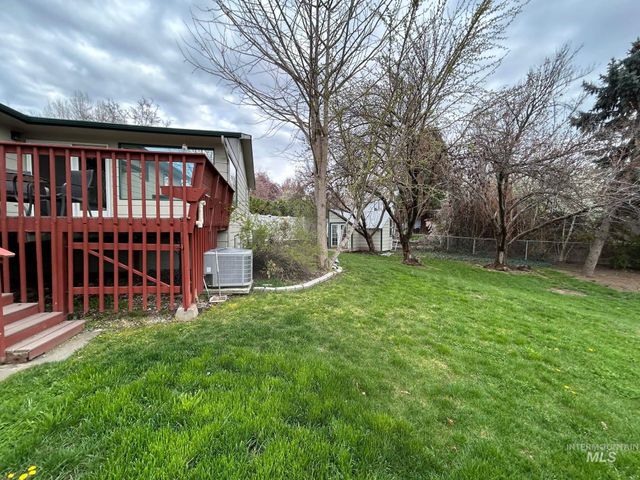 3430 Meadowlark Drive, Lewiston, ID 83501