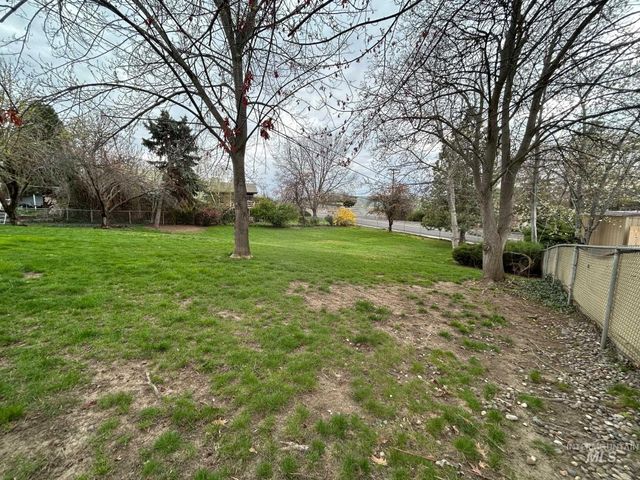 3430 Meadowlark Drive, Lewiston, ID 83501