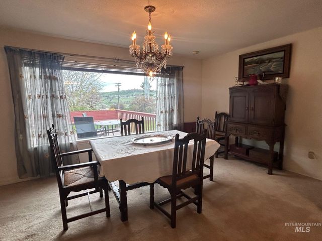 3430 Meadowlark Drive, Lewiston, ID 83501