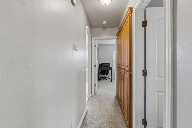 9217 Shady Grove Road, Moore, OK 73160