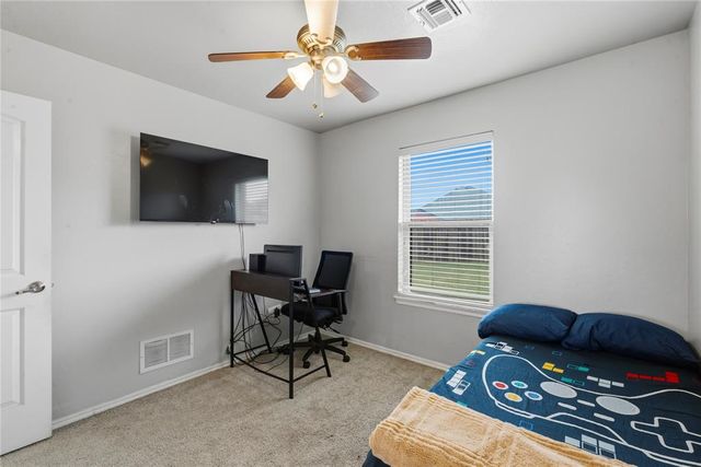 9217 Shady Grove Road, Moore, OK 73160
