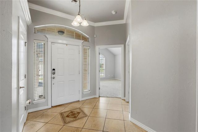 9217 Shady Grove Road, Moore, OK 73160