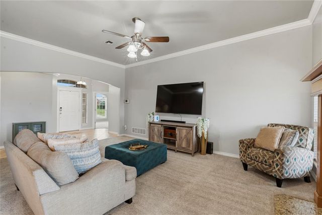 9217 Shady Grove Road, Moore, OK 73160