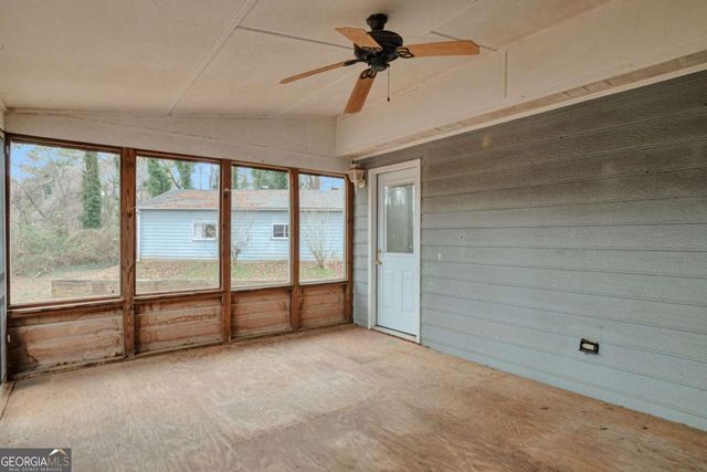 4342 Wrexham Court, Snellville, GA 30039